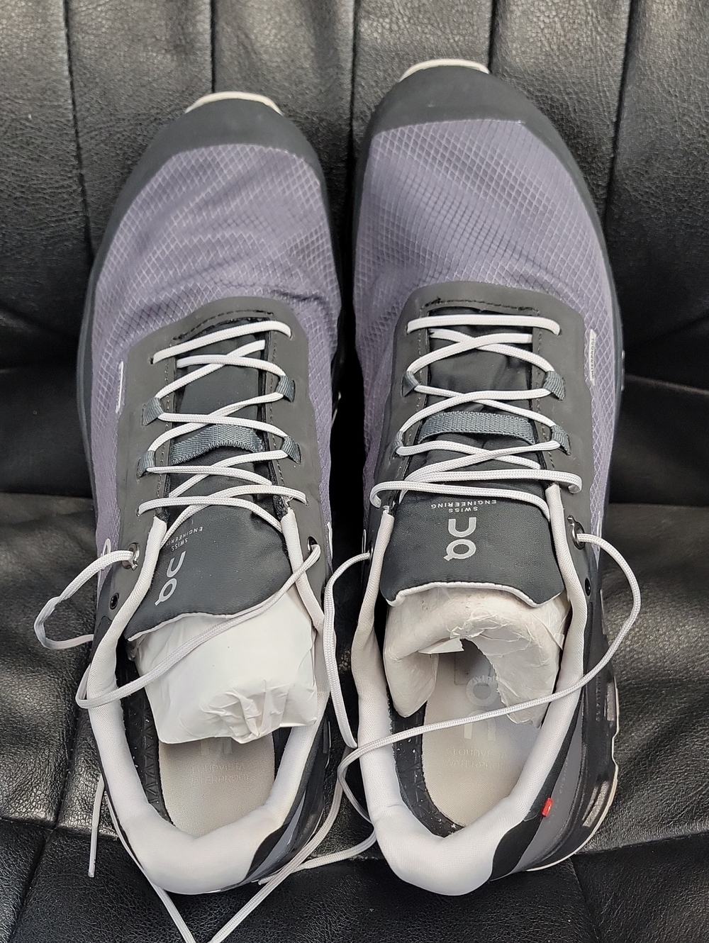 On Running Men's Cloud Shoes - Gray and Black